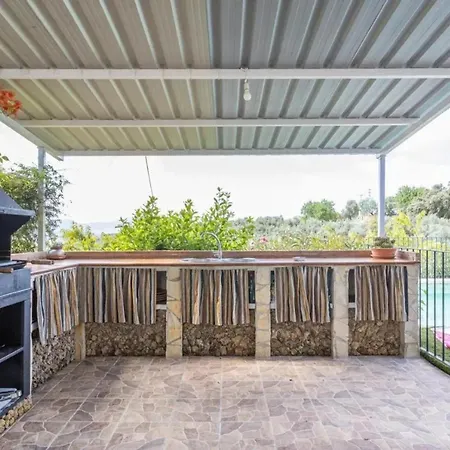 Spacious With Mountain View In Archidona, Private Pool Villa