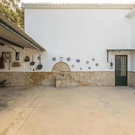 Villa Spacious With Mountain View In Archidona, Private Pool Archidona