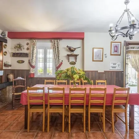 Spacious With Mountain View In Archidona, Private Pool
